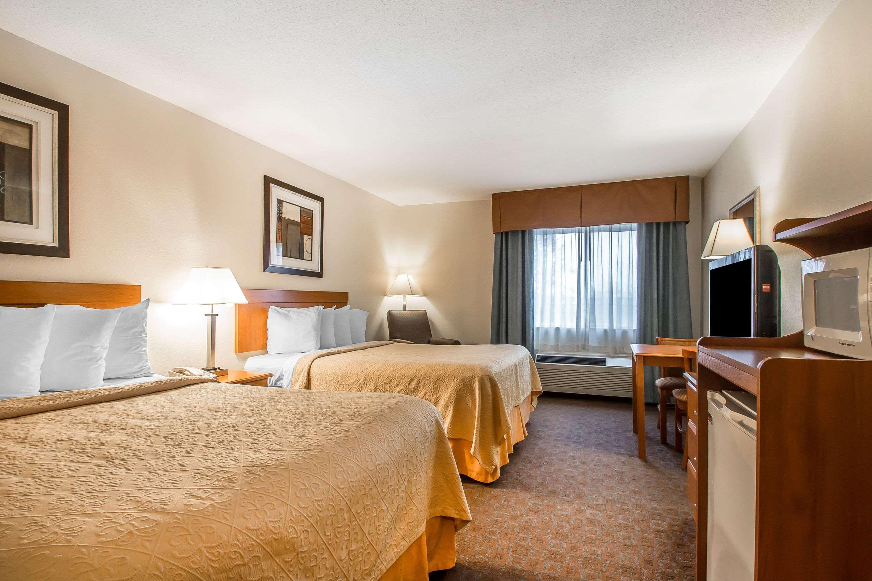 Quality Inn Morris I-80 Bagian luar foto