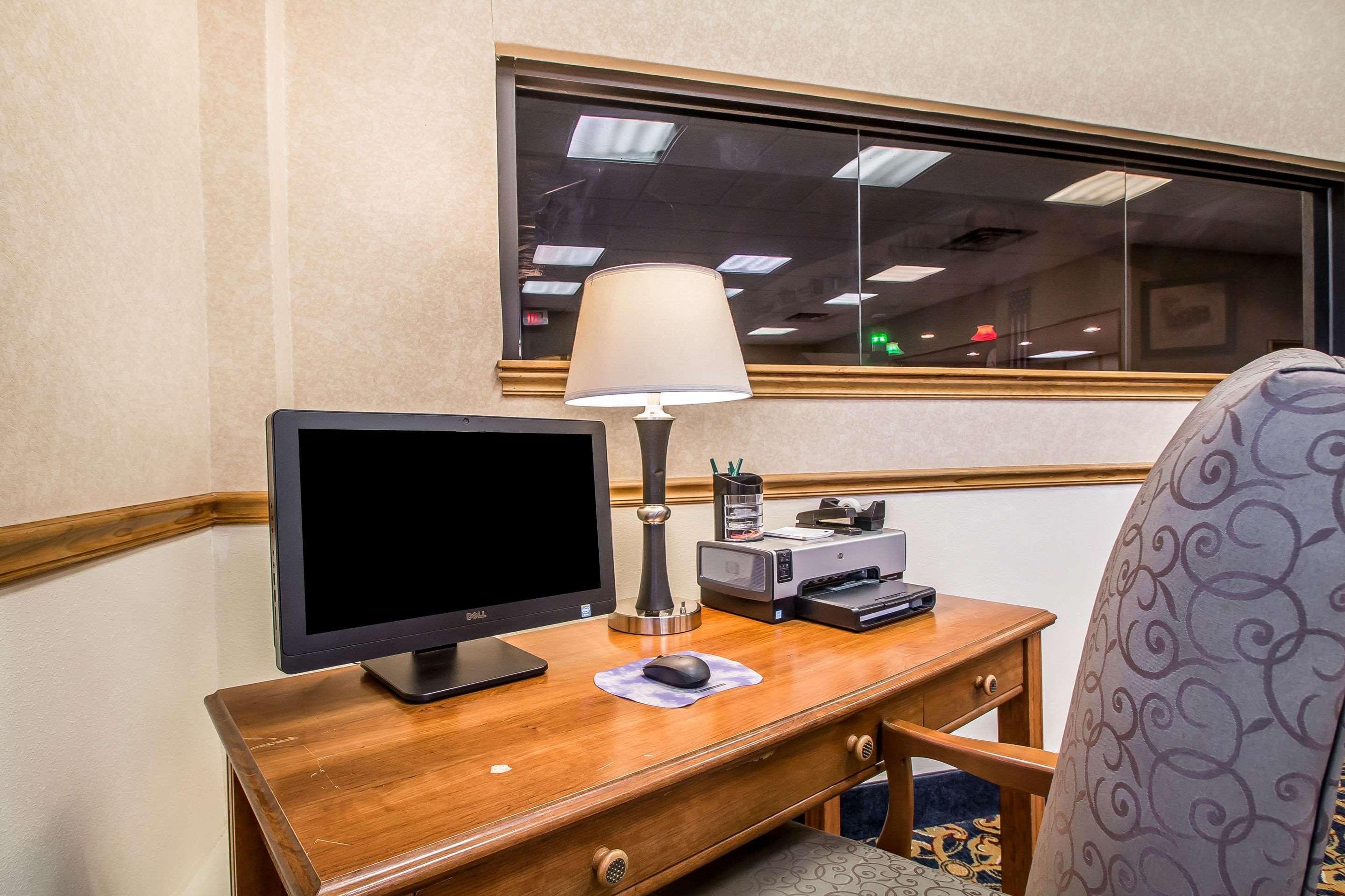 Quality Inn Morris I-80 Bagian luar foto