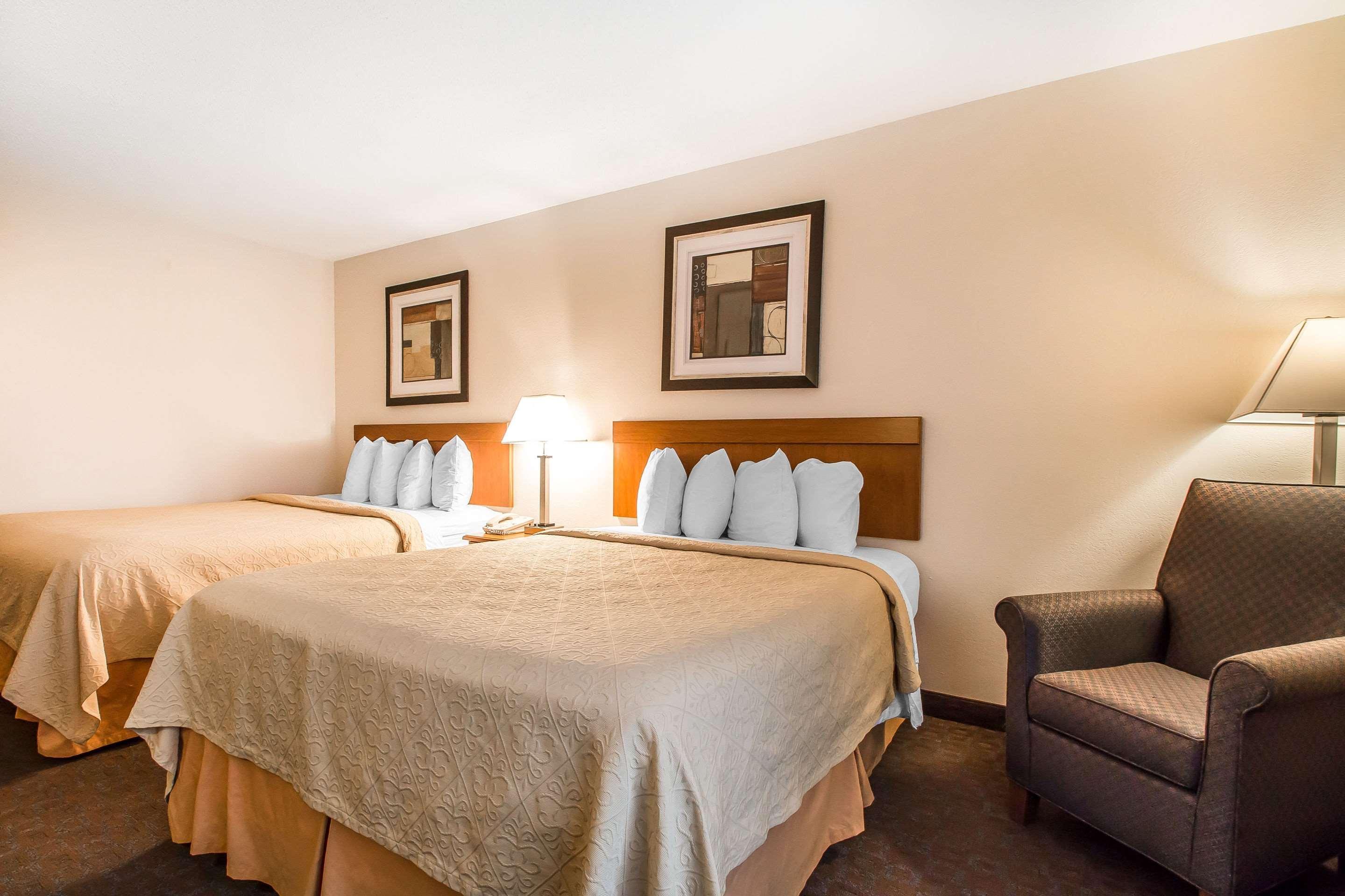 Quality Inn Morris I-80 Bagian luar foto