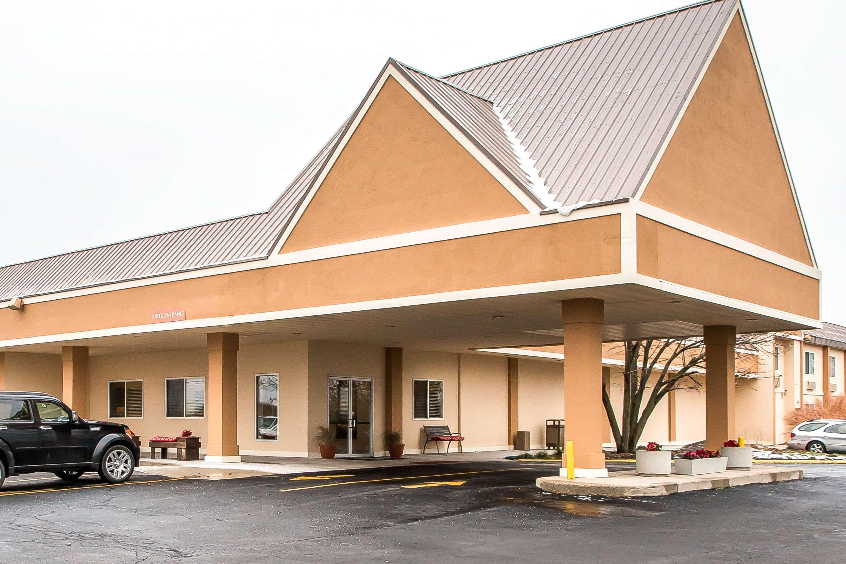 Quality Inn Morris I-80 Bagian luar foto