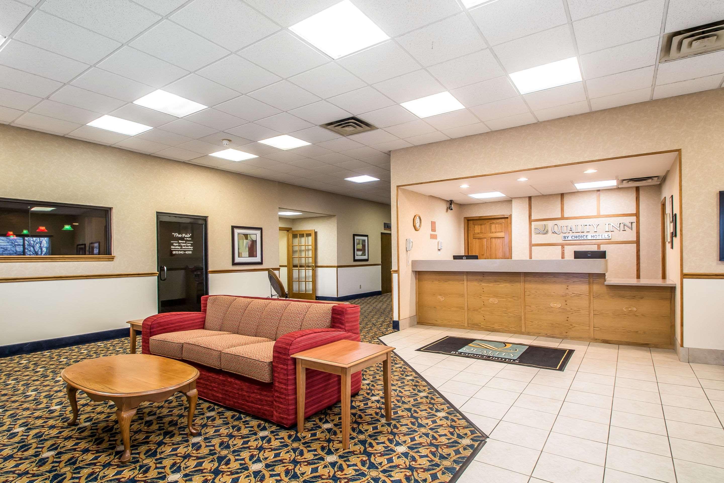 Quality Inn Morris I-80 Bagian luar foto
